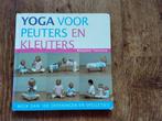 Yoga voor peuters en kleuters - Marjolein Tiemstra, Gelezen, Meditatie of Yoga, Ophalen of Verzenden, Instructieboek