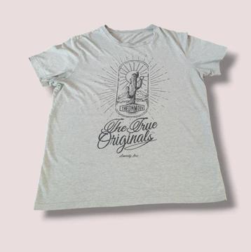 Bundle van 3 C&A T-shirts  beschikbaar voor biedingen