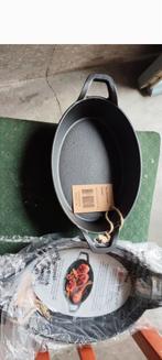 3 nieuwe Braadpan, Ophalen of Verzenden, Zo goed als nieuw, Gietijzer, Koekenpan of Braadpan