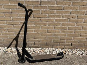 Meteor stuntstep free black beschikbaar voor biedingen