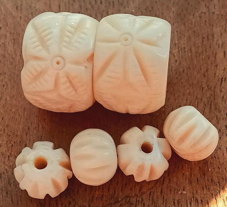 DB47 Kralenset handgesneden been 6 stuks, Hobby en Vrije tijd, Kralen en Sieraden maken, Nieuw, Kraal, Verzenden