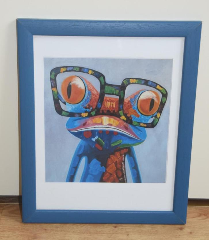 Kleurrijke kikker met bril in blauwe lijst wanddecoratie, Huis en Inrichting, Woonaccessoires | Wanddecoraties, Ophalen of Verzenden