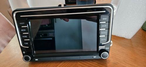 DO40Q DAB+ Wireless CarPlay /Android Volkswagen, skoda, seat, Auto diversen, Autoradio's, Zo goed als nieuw, Ophalen of Verzenden