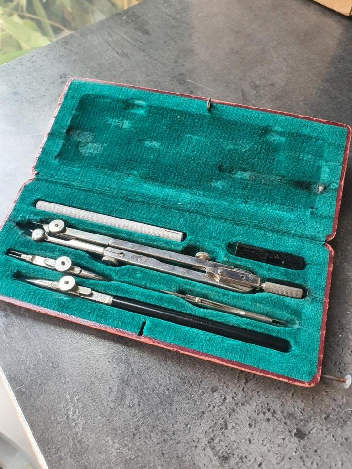 Heel mooi antiek oud Eco Bra passerset in prima staat.., Antiek en Kunst, Curiosa en Brocante, Ophalen of Verzenden