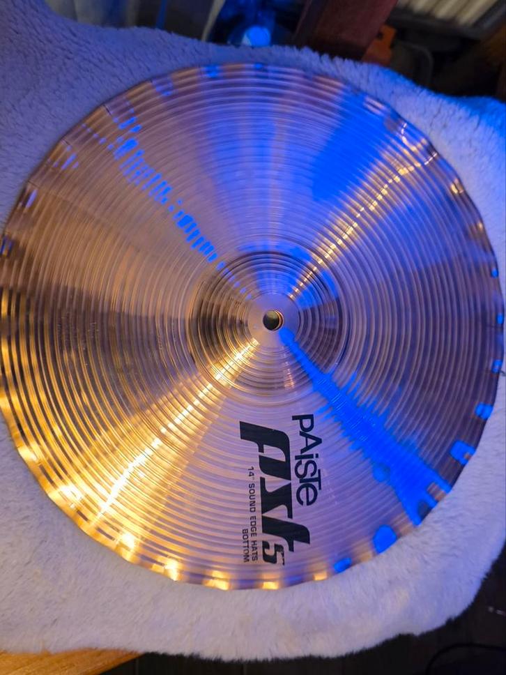 Paiste Pst5 14" Sound Edge Hi-Hat, Muziek en Instrumenten, Drumstellen en Slagwerk, Zo goed als nieuw, Ophalen of Verzenden