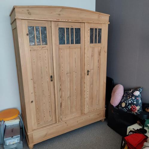 Antieke zeldzame grenen garderobekast, Huis en Inrichting, Kasten | Kledingkasten, Zo goed als nieuw, 150 tot 200 cm, 100 tot 150 cm