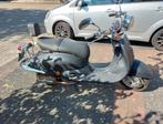 Frosti scooter - Betrouwbaar en Stijlvol, Fietsen en Brommers, Ophalen, Gebruikt, Benzine