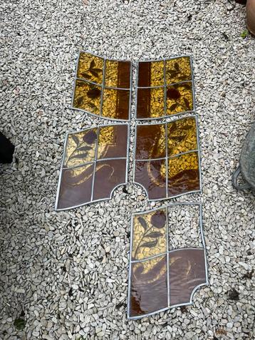 VINTAGE GLAS IN LOOD ROZEN RAAM GLASWERK beschikbaar voor biedingen