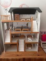 Petite Amelie poppenhuis, Kinderen en Baby's, Poppenhuis, Zo goed als nieuw, Ophalen