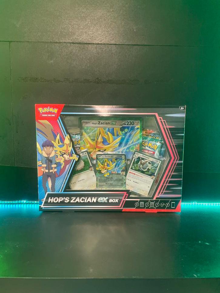 KadoTip! Pokémon Hop's Zacian EX Box, Hobby en Vrije tijd, Verzamelkaartspellen | Pokémon, Nieuw, Overige typen, Foil, Ophalen of Verzenden