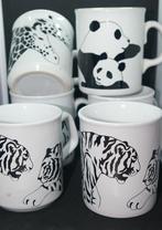 Zes bekers met zwart/wit dierenafbeeldingen., Overige typen, Ophalen of Verzenden, Zo goed als nieuw, Wedgwood