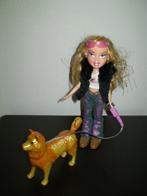 Bratz (barbie) pop met lopende hond.   Zoals afgebeeld., Verzamelen, Ophalen of Verzenden, Zo goed als nieuw, Pop
