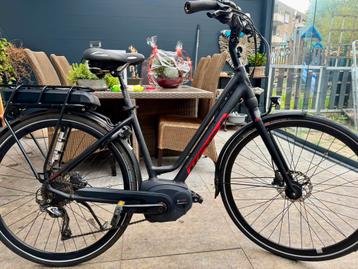 Koga ebike met Bosch middenmotor, grore accu en weinig km beschikbaar voor biedingen