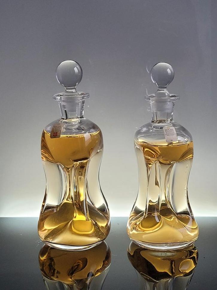 Twee Holmegaard Karaffen (Kluk Kluk), Antiek en Kunst, Antiek | Glas en Kristal, Verzenden