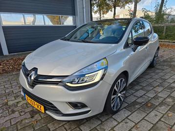 Renault Clio 1.2 INITIALE PARIS AUTOMAAT PANO LEER 120PK BOS beschikbaar voor biedingen