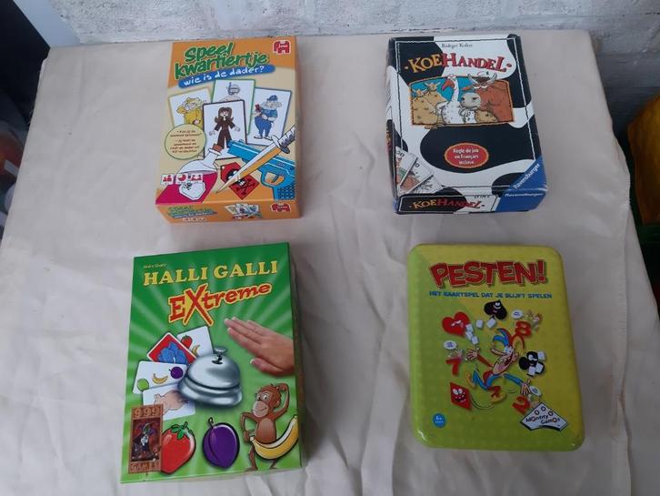 Halli Galli, koehandel, pesten, speelkwartiertje, Hobby en Vrije tijd, Gezelschapsspellen | Bordspellen, Zo goed als nieuw, Een of twee spelers