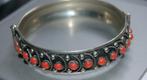 Etnische armband met koraal steentjes, Sieraden, Tassen en Uiterlijk, Antieke sieraden, Ophalen of Verzenden, Overige materialen