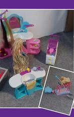 Barbie's Kapsalon en Barbie's Stylin Pup., Ophalen, Gebruikt