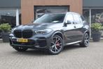 BMW X5 Xdrive45e High Executive M-Sport (bj 2022, automaat), Origineel Nederlands, Te koop, Zilver of Grijs, 5 stoelen