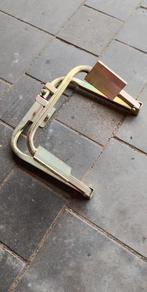 Caravan leveller., Ophalen