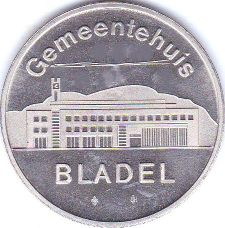 GEMEENTE  BLADEL   GEMEENTEHUIS, Postzegels en Munten, Penningen en Medailles, Overige materialen, Verzenden