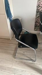 Tafel en stoelen, Ophalen, Zo goed als nieuw