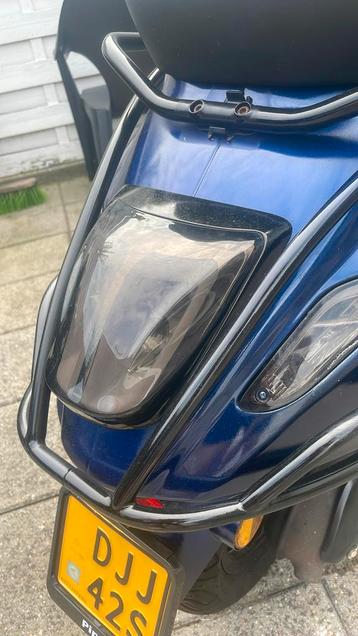 Vespa smoke achterlicht aplus beschikbaar voor biedingen