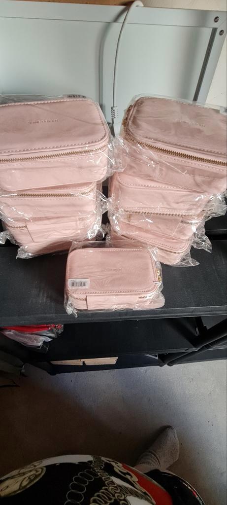 12 Roze Juwelenkistjes - Ideaal voor Reizen, Sieraden, Tassen en Uiterlijk, Beautycases, Nieuw, Softcase, Roze, Met spiegeltje(s)