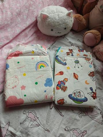 Abdl DDLg luier setje van twee luiers maat M beschikbaar voor biedingen