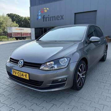 Volkswagen Golf 1.4 TSI Highline | Automaat | PDC | Navi beschikbaar voor biedingen