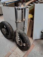 Voorvork met velgen, Motoren, Ophalen, Gebruikt