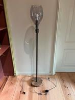 Degelijke design vloerlamp, Huis en Inrichting, Lampen | Vloerlampen, Ophalen, Gebruikt, Glas, 150 tot 200 cm