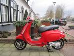 vespa primavera s, Benzine, Vespa, Zo goed als nieuw, Ophalen