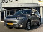 Mitsubishi Outlander 2.0 PHEV Executive Edition, Zwart, 4 cilinders, Leder en Stof, Vierwielaandrijving