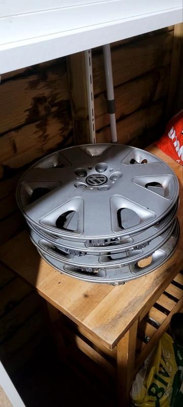 Volkswagen wieldoppen voor velgen 4 stuks beschikbaar voor biedingen