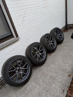 Te koop originele tesla model 3 aero 18inch zomerset, Auto-onderdelen, Banden en Velgen, 235 mm, Banden en Velgen, Ophalen, 18 inch