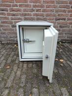 Zeer robuuste en brandwerende kluis (datasafe), Ophalen, Zo goed als nieuw