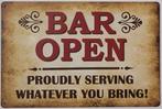 Bar open proudly serving reclamebord van metaal wandbord, Huis en Inrichting, Woonaccessoires | Tekstborden en Spreuken, Info@deconoord.nl