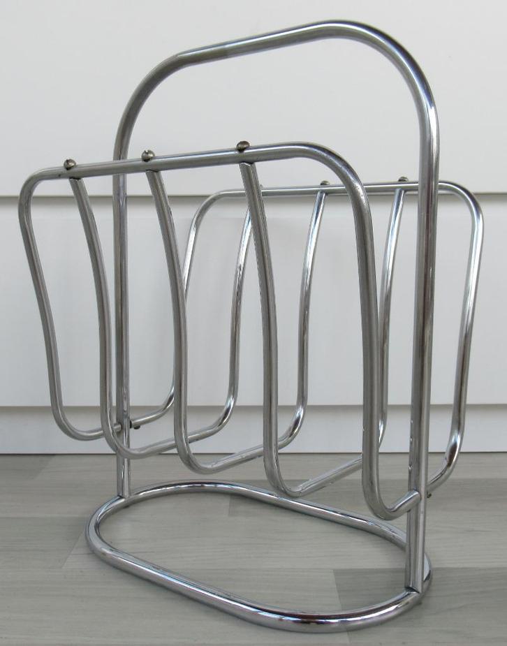 Lectuurbak van chroombuis; Gispen? of Gebr. De Wit?, Huis en Inrichting, Woonaccessoires | Krantenbakken en Lectuurbakken, Gebruikt