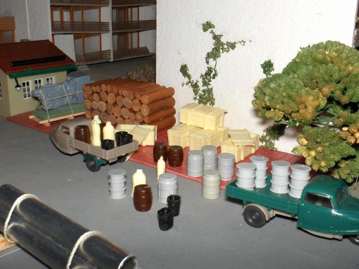 35-delige set laadgoed tonnen, vaten, kisten, balen set 2, Hobby en Vrije tijd, Modelauto's | 1:87, Nieuw, Overige typen, Ophalen of Verzenden