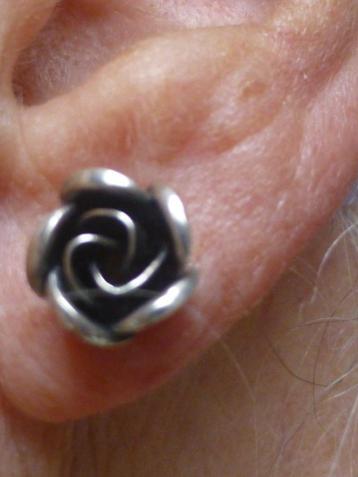Zilveren Oorknoppen ivv Rozen diam. 10 mm gesigneerd: TEKA beschikbaar voor biedingen