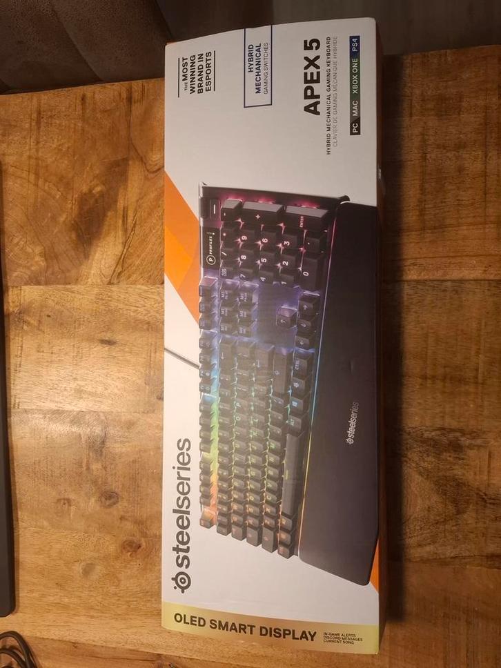Steelseries Apex 5 Gaming Toetsenbord, Computers en Software, Toetsenborden, Nieuw, Qwerty, Bedraad, Ergonomisch, Gaming toetsenbord