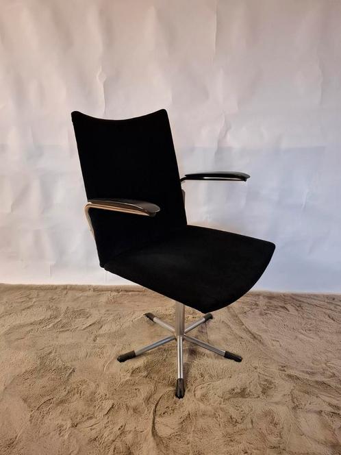 Vintage bureaustoel De Wit Gispen design stoel, Huis en Inrichting, Stoelen, Zo goed als nieuw, Eén, Hout, Metaal, Stof, Zwart