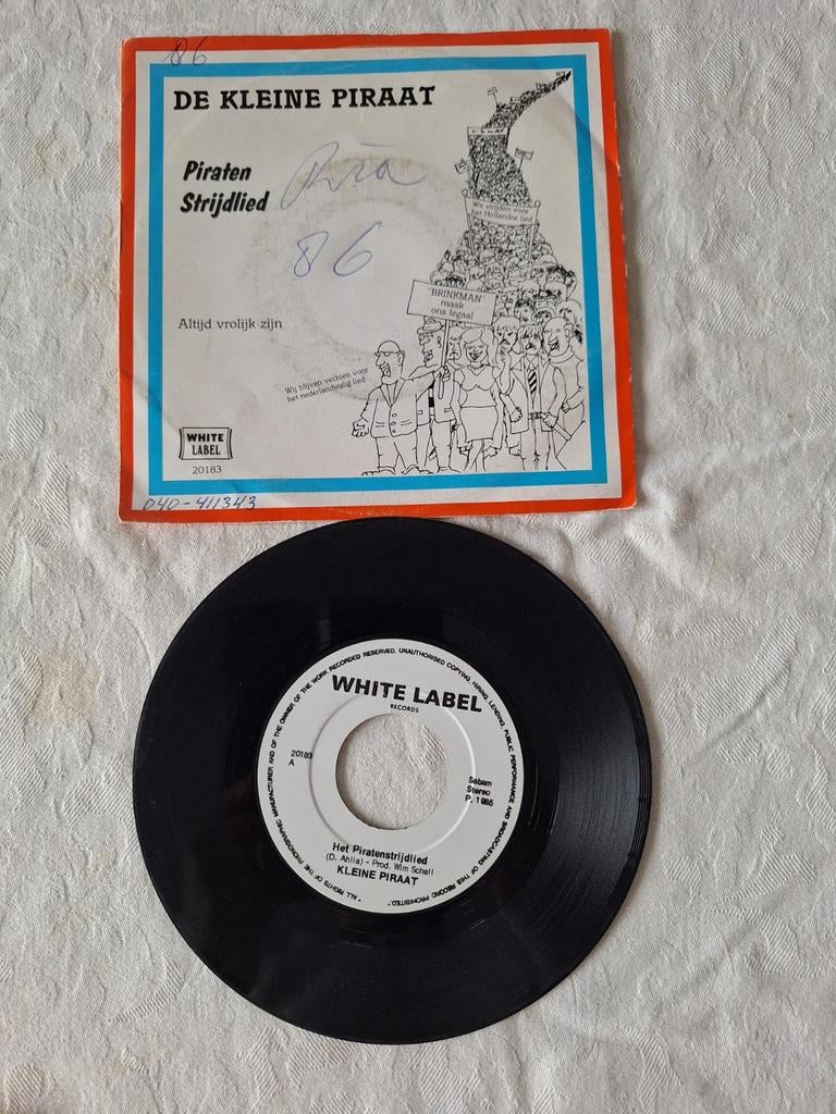 De Kleine Piraat - Piraten Strijdlied Single, Ophalen of Verzenden, Gebruikt