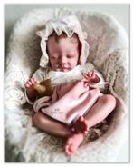 2 delige roze set maat 46   NIET DE POP, Ophalen of Verzenden, Zo goed als nieuw, Kleertjes, Levensecht of Reborn