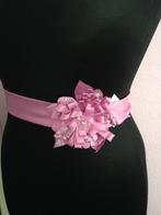 Nieuwe bloem riem met bling Fuchia kleur, Nieuw, Ophalen of Verzenden, Roze, Accessoires
