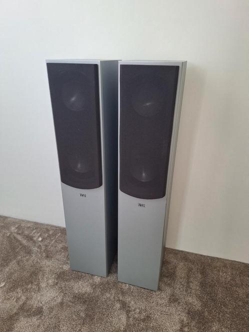 ELAC FS 108.2 | Vloerstaande speakers, Audio, Tv en Foto, Luidsprekers, Zo goed als nieuw, Front, Rear of Stereo speakers, 120 watt of meer