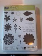 Stampin up stempelset en bijbehorende stansen: flower patch, Ophalen of Verzenden, Zo goed als nieuw