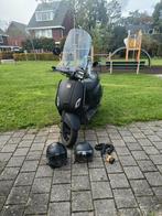 Killerbee sport scooter incl. 2 helmen en kettingslot, Fietsen en Brommers, Ophalen, Killerbee, Maximaal 45 km/u, Zo goed als nieuw