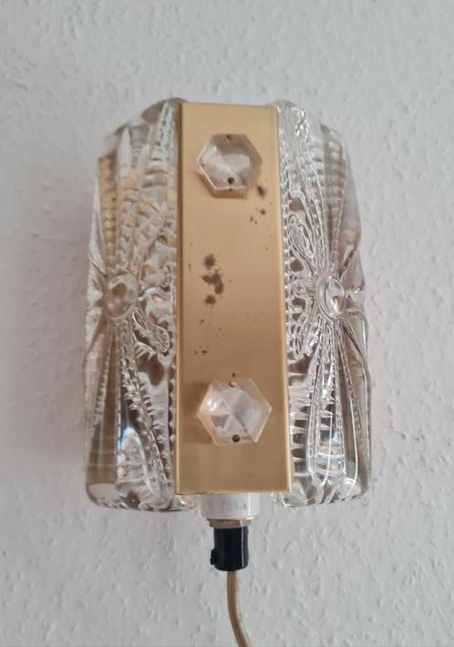 Oude antiek messing Art Deco Vitrika wandlamp ijsglas zweeds, Huis en Inrichting, Lampen | Wandlampen, Gebruikt, Glas, Metaal